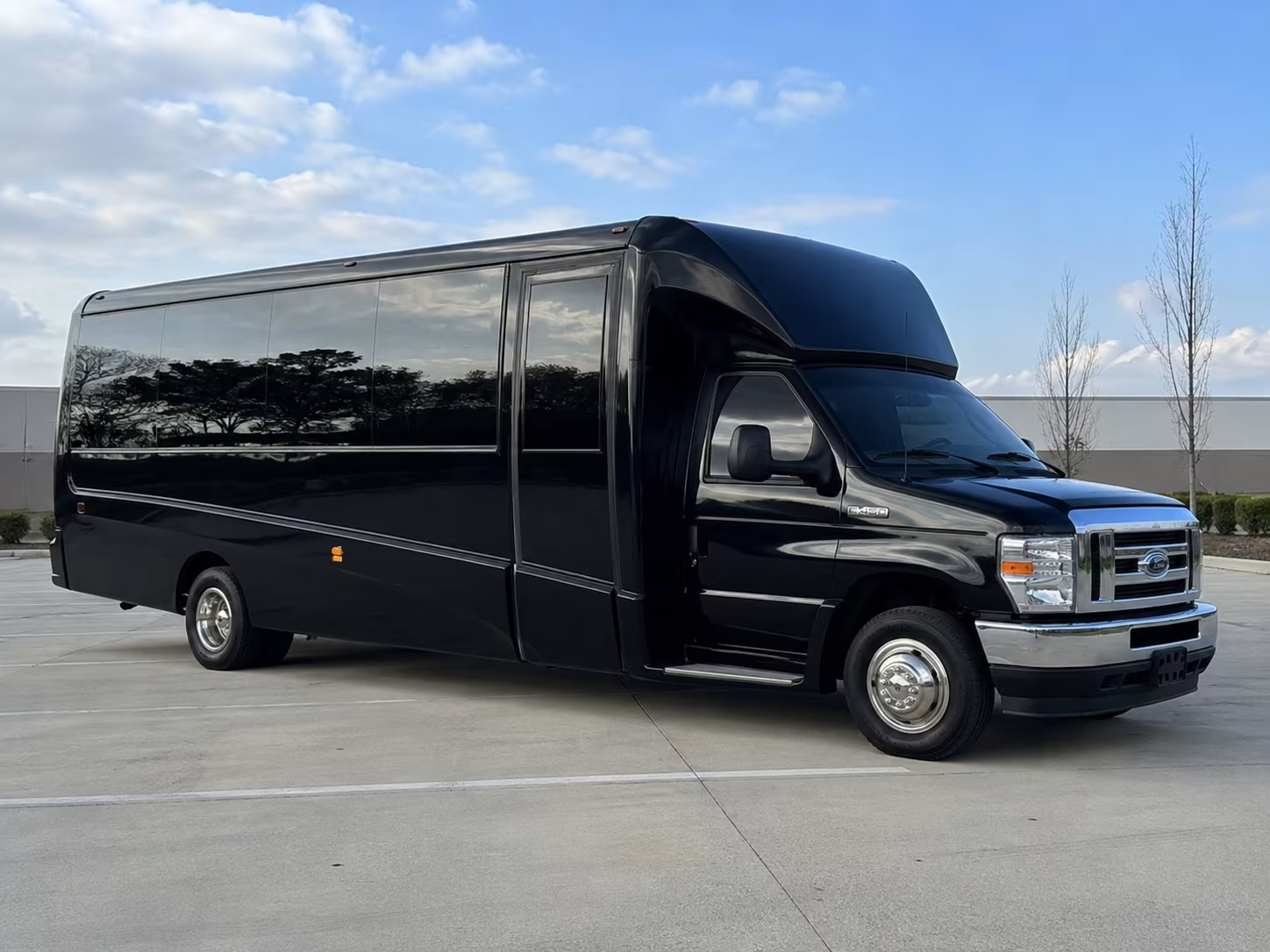 minibuses and charter buses for every clovis prom group size