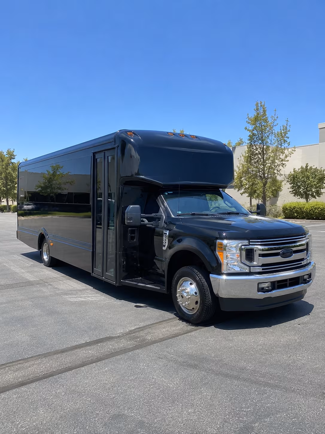 turlock bus rentals