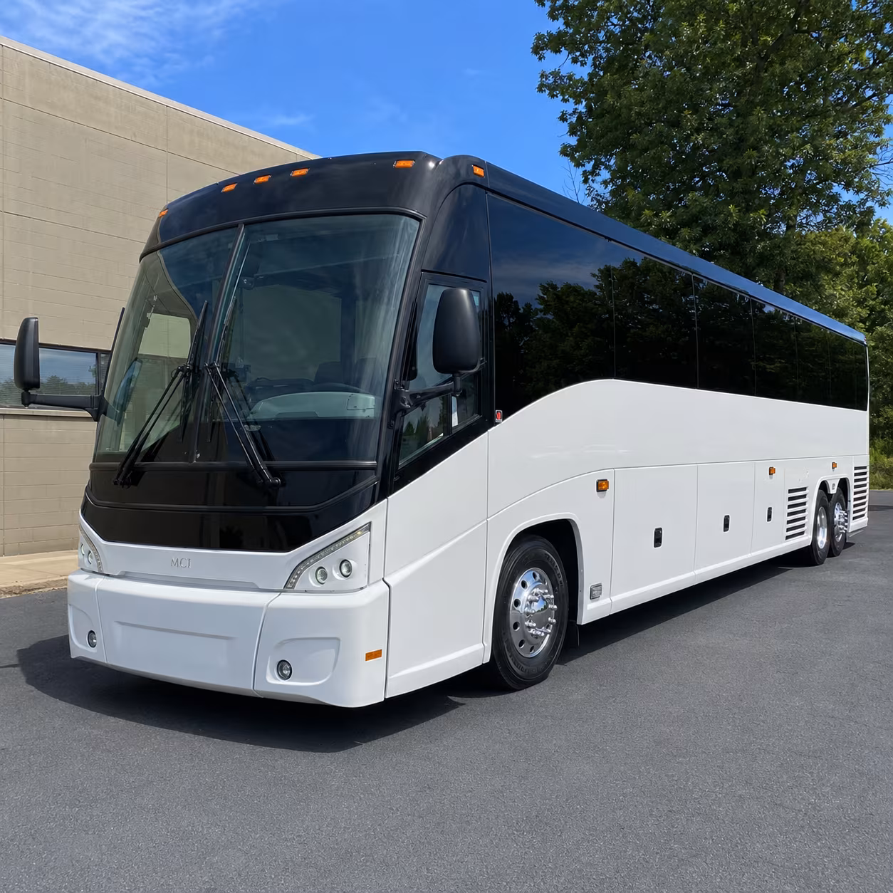 visalia bus rentals