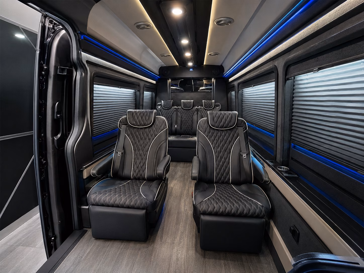 whether you re flying out for business or heading to yosemite one bus keeps everyone together