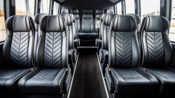 15 passenger minibus rental clovis